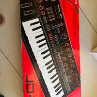 Roland  minisynth  JD XI come nuovo