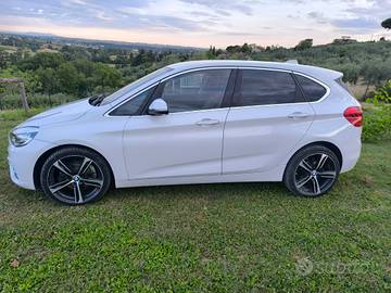 BMW 218d cambio automatico