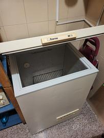 Pozzetto congelatore funzionante