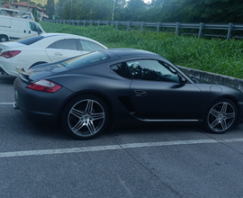 Porsche cayman 2.7