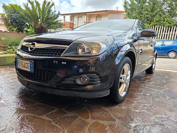 Opel Astra Gtc 1.7