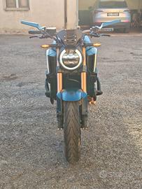 Honda cb650r