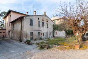 CASA INDIPENDENTE A VILLAFRANCA DI VERONA
