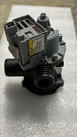 Pompa per lavatrice Indesit