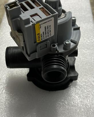 Pompa per lavatrice Indesit