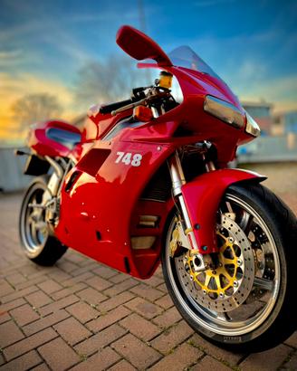 DUCATI 748s Perfetta ORIGINALE 100%