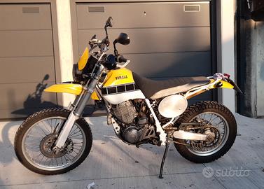 YAMAHA TT 600E