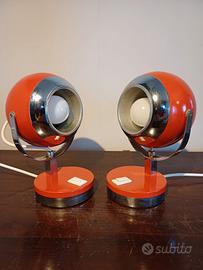 Coppia lampade eyeball rosse in stile Reggiani