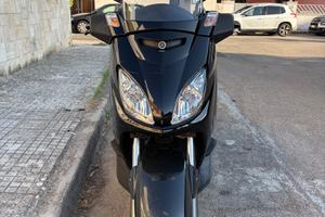 Scooter Yamaha X-Max 125
