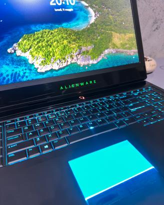 Alienware 17 R5