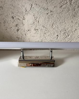 Applique LED luce calda per bagno