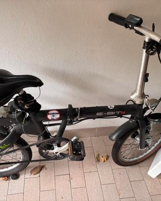 Buci pieghevole e- bith wayel senza batteria