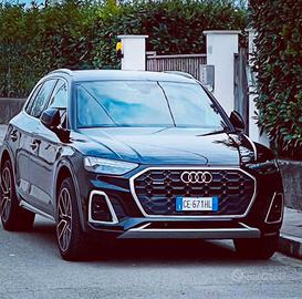 Audi Q5 2021 40 2.0