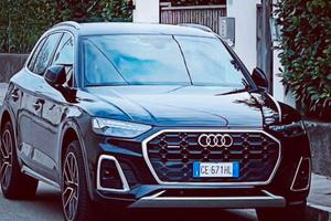 Audi Q5 2021 40 2.0
