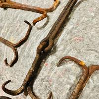 Antichi ganci del 1800