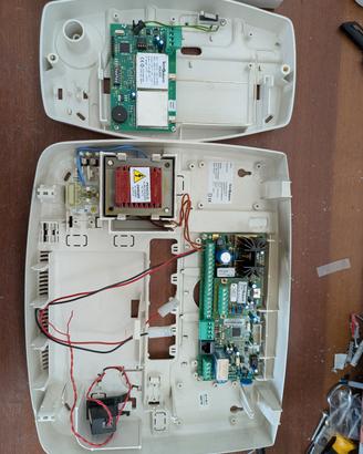 Centrale allarme tecnoalarm Tp4-20 e accessori
