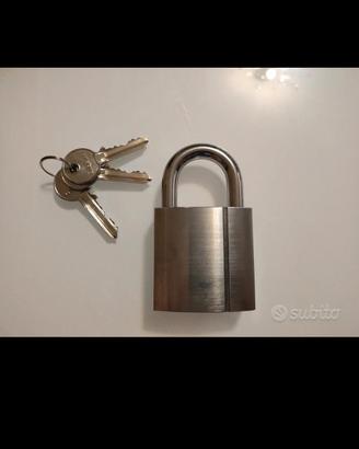 lucchetto di alta sicurezza ad arco