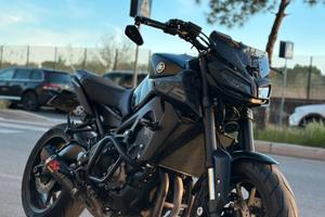 Yamaha Mt-09 akrapovic
