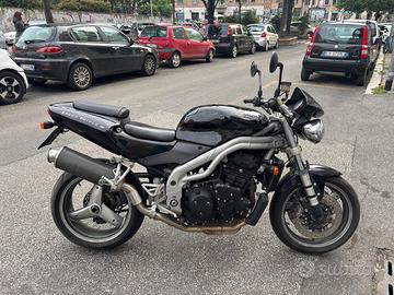Moto Triumph Speed Triple 955i