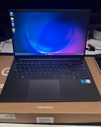 Samsung Galaxy Book3 15" i5-1335U 16GB RAM 1TB SSD