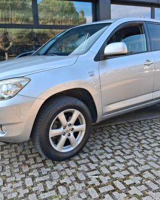 Toyota RAV4-2.2 D-4D 136 CV. Sol*GANCIO TRAINO*
