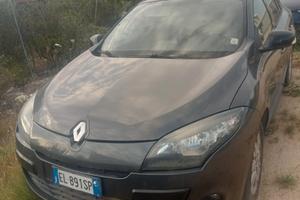 RENAULT Mégane 3ª serie - 2012