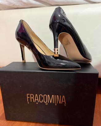 Décolleté Fracomina in vernice nera