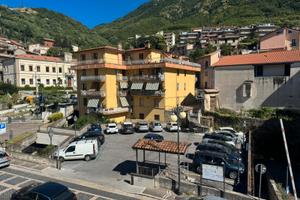 Appartamento 130 mq con Box Auto e Cantina
