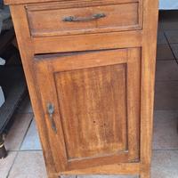 Comodino legno