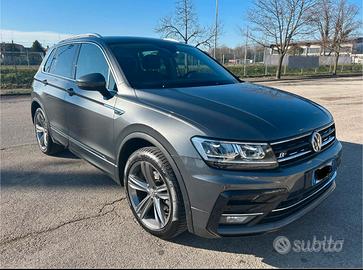 Volkswagen Tiguan R line 150 cv DSG 4 Motion