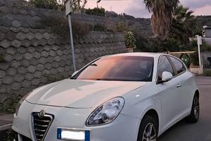 Alfa Romeo Giulietta 2.0 JTDM 170 CV EXCLUSIVE