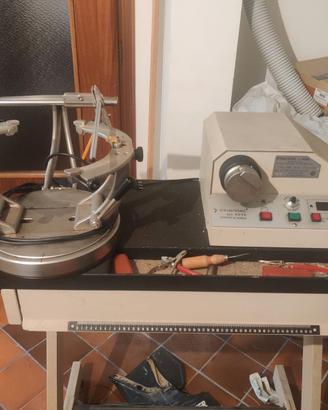 INCORDATRICE RACCHETTE DA TENNIS ELETTRONICA