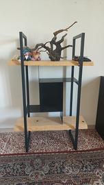 Mobile libreria artigianale dal design moderno