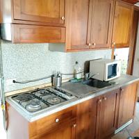 Cucina completa di elettrodomestici