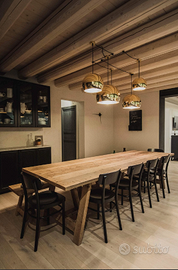 tavolo e panchine in abete vecchio gamba inlinata