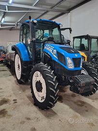 Trattore New Holland T5 Electro Command 