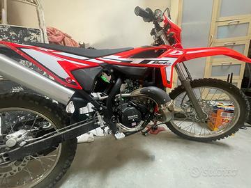 Beta RR50 Enduro 2024, solo 123 km