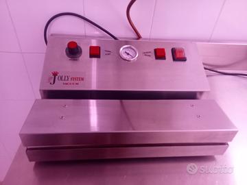 macchina confezionatrice sottovuoto