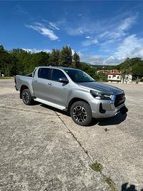 Toyota Hilux 2.8 executive