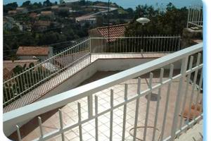 Villa indipendente bilivello