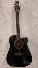 chitarra elettroacustica Washburn