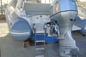 Gommone sacs Ghost 680 con Honda 225cv