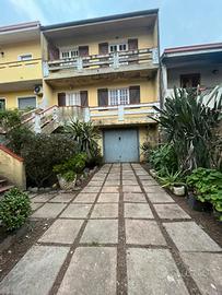 Villetta a schiera ,su tre livelli Domusnovas