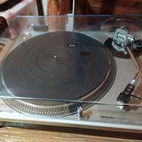 Technics SL 1200 