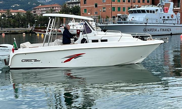 Walk around 25 piedi con o senza motore 250 2024