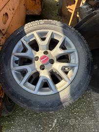 Cerchi in lega Fiat Panda new 4x4 R15