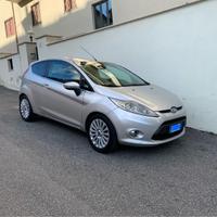 FORD FIESTA GPL/BENZ. 2010