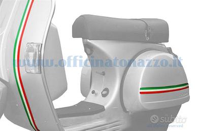 Adesivo Vespa a strisce bandiera Italiana, 72 x 3c