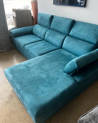 Divani sofa ‘ non gradito