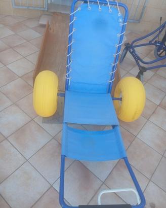 Sedia a rotelle da spiaggia